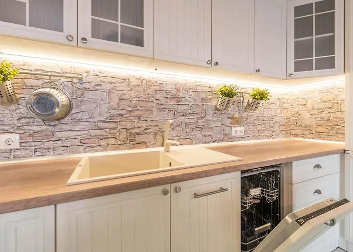 Sea Garden Luxury فارنا