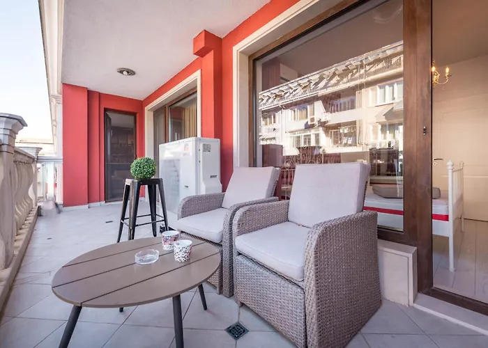 شقة Sea Garden Luxury فارنا